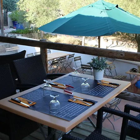 Parque de Campismo Camping Les Routes De Provence Forcalquier