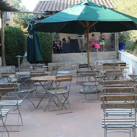 Campingplatz Camping Les Routes De Provence
